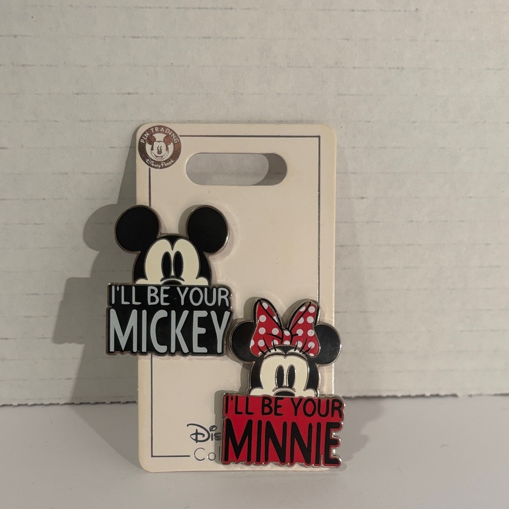 I’ll Be Your Mickey/Minnie Set of Two Disney Trading Pins